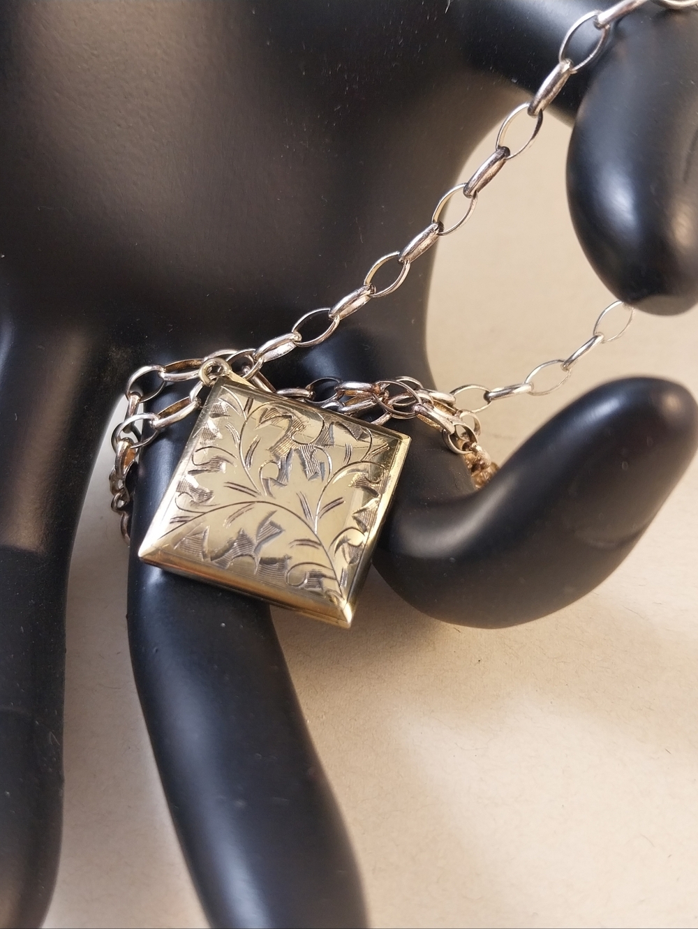 Sterling Silver Floral Engraved Pendant Necklace - Women's Jewelry - Picture 2 of 15